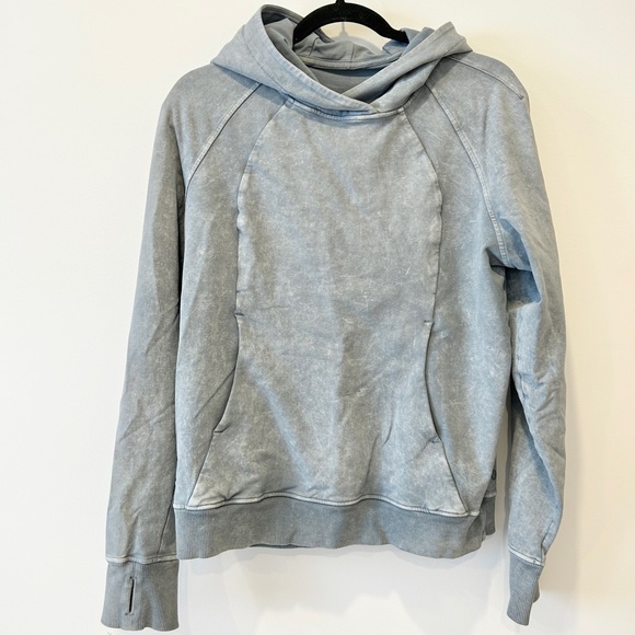 Lululemon Scuba Pullover in Faded Grey - Picture 3 of 5